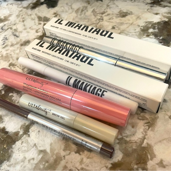 IL MAKIAGE Makeup Mascara And Eye Liner Stash With Brow Gel All